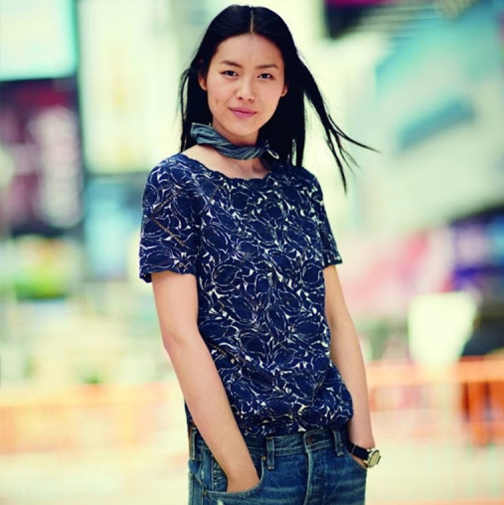 J CREW 2013 Liu Wen Top sz S